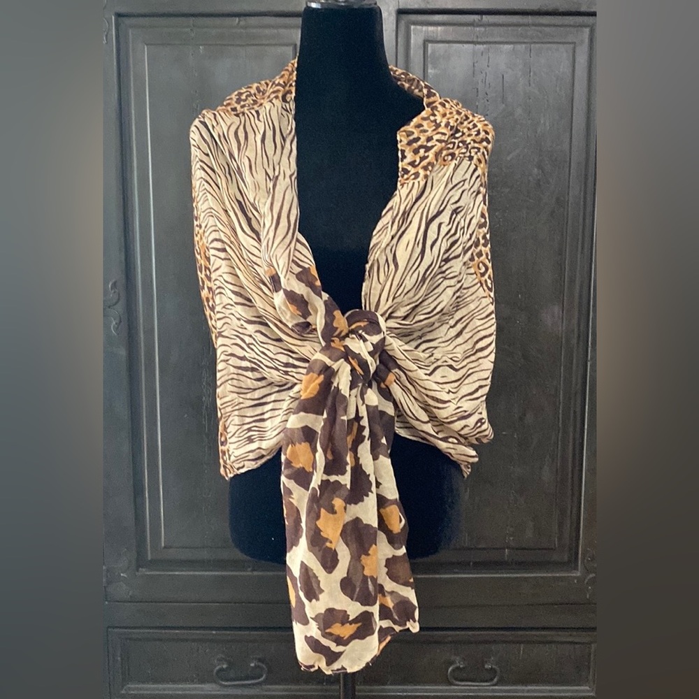 animal pattern print wrap /scarf one size